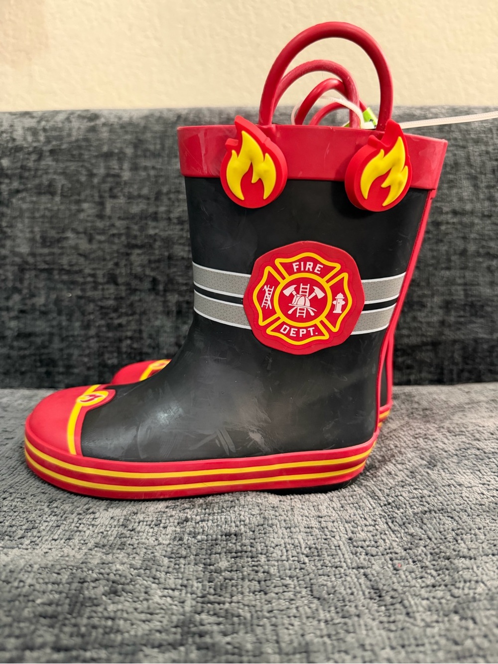Kids Firefighter Rain Boots - Black & Red size 9/10